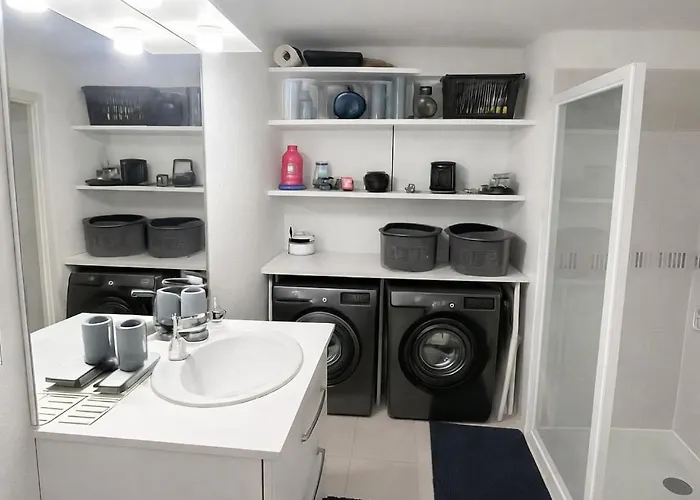 公寓 Cosy Avec Parking Proche Aeroport Et Bordeaux *